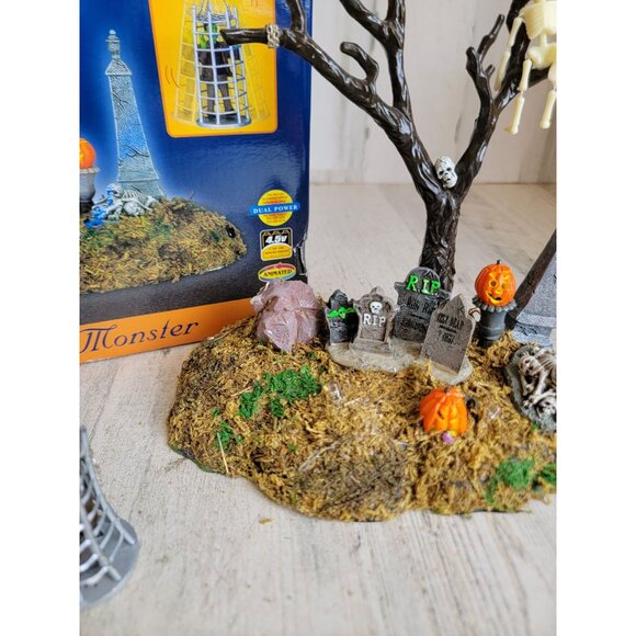 Lemax animated AS IS caged monster spooky town Village accessories Halloween - Picture 4 of 12